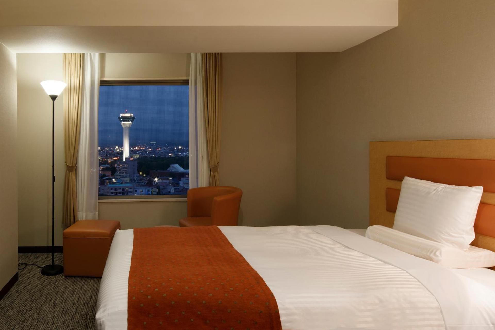 Superior Twin Smoking