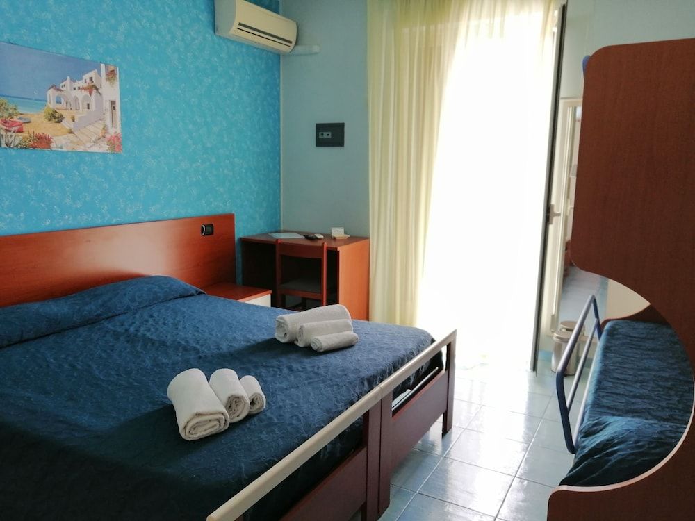 Basic Quadruple Room