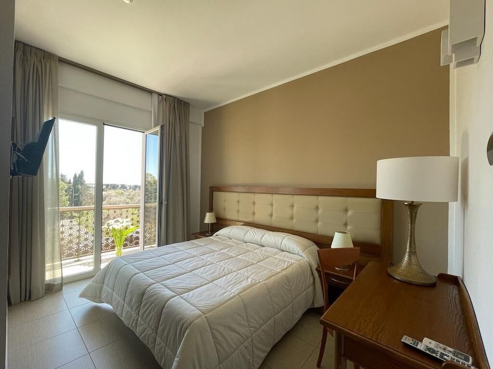 Hotel Posidonia Superior Double or Twin Room, 1 Double Bed