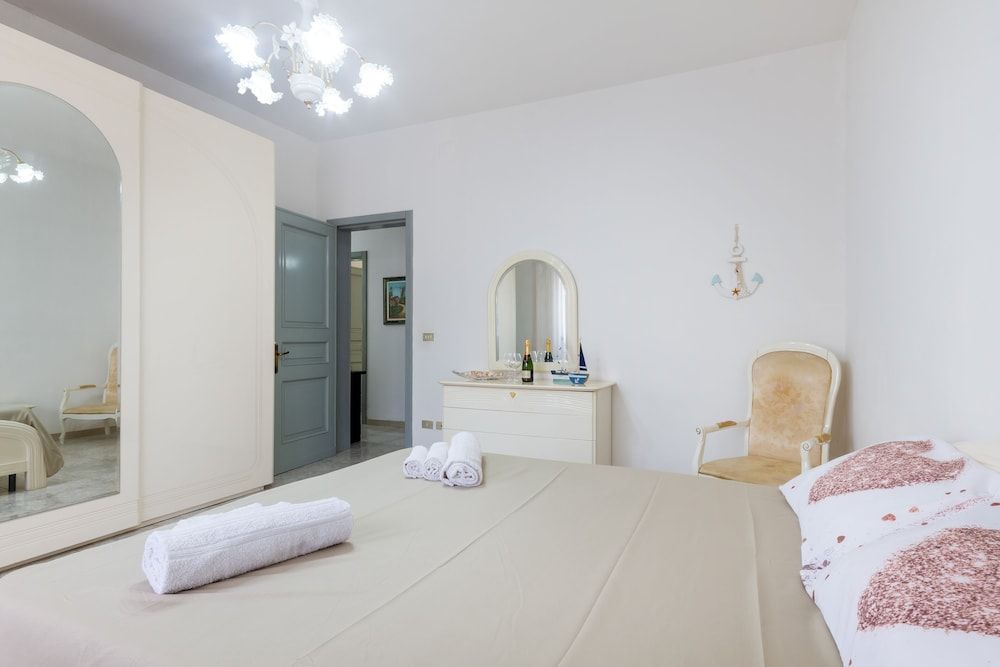 House, 3 Bedrooms, Smoking, Patio