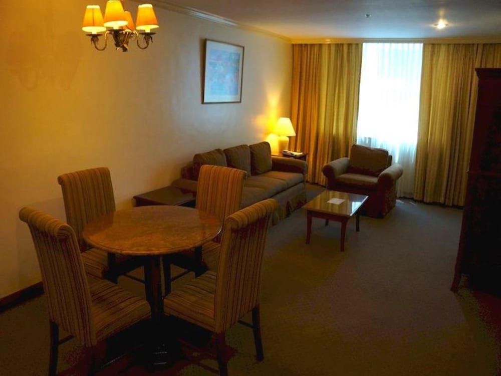 undefined Tiara Oriental Hotel 10