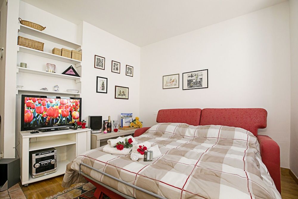 Family Apartment, 1 Bedroom, Lakeside (Appartamento Centro Storico Riva 2)