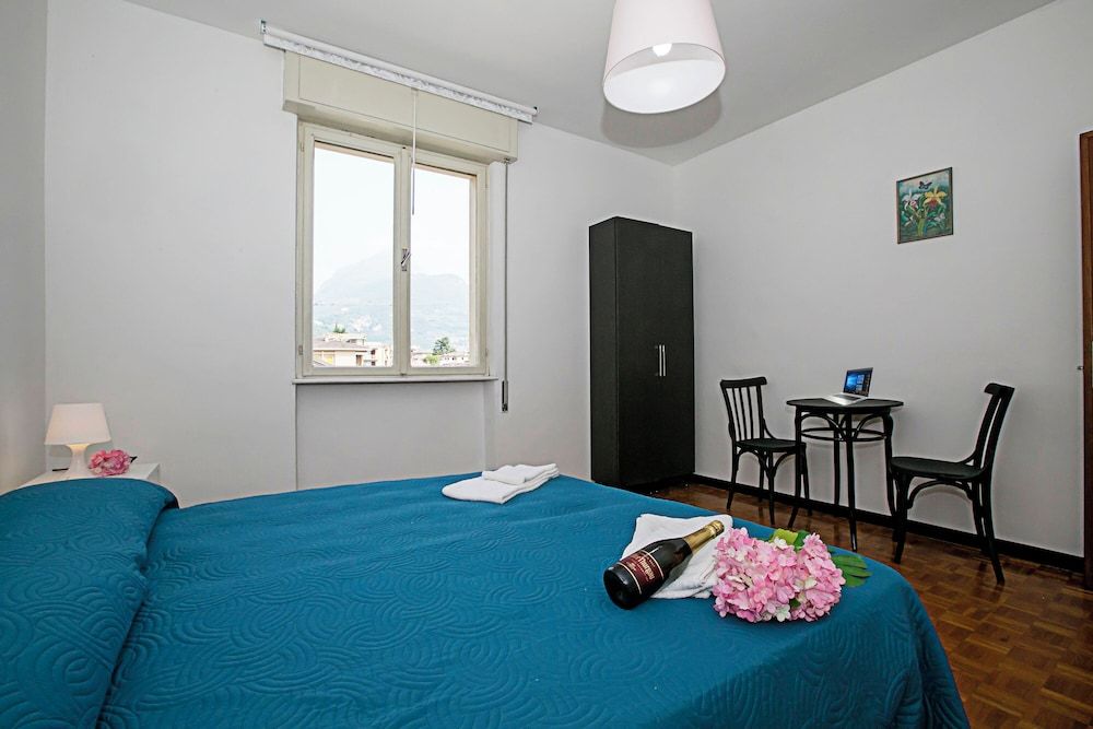 Family Apartment, 3 Bedrooms (Breath of Lake Garda Apartment)