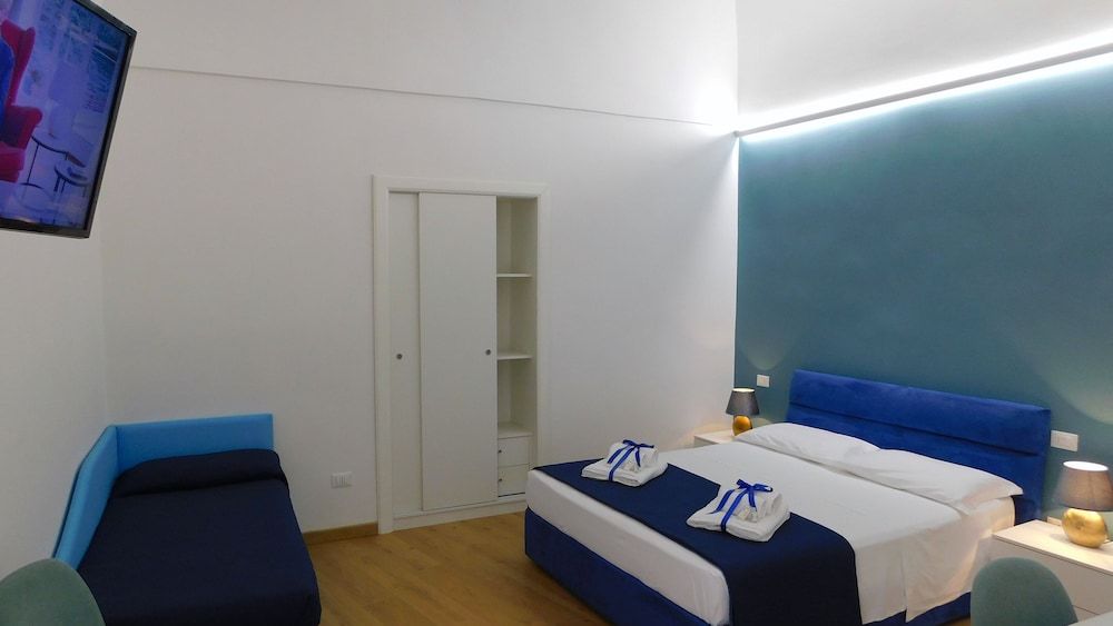 B&B La Maison del Borgo Deluxe Double or Twin Room 2