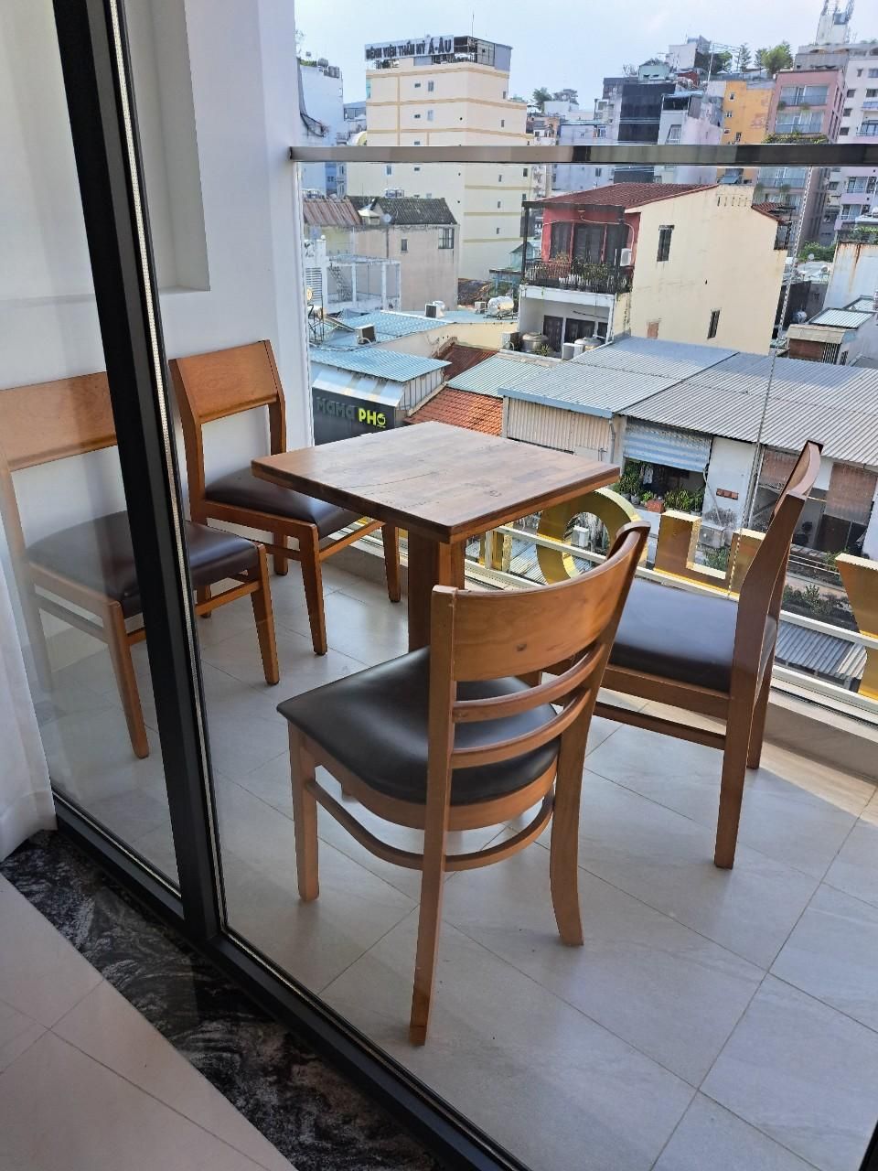 undefined Ruby Hotel 4