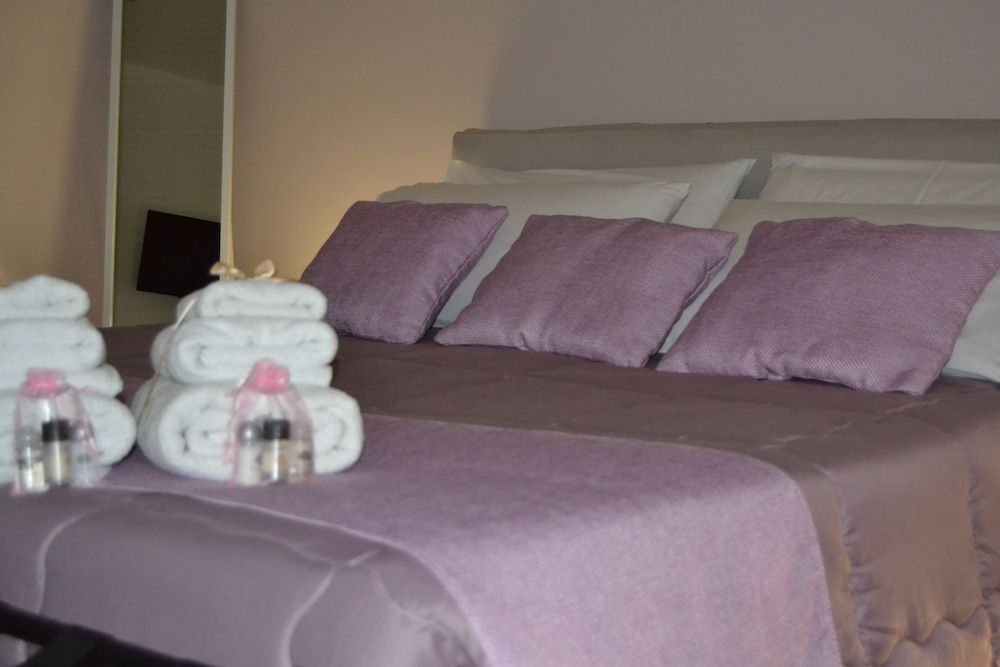 Karina s Rooms Deluxe Room 2