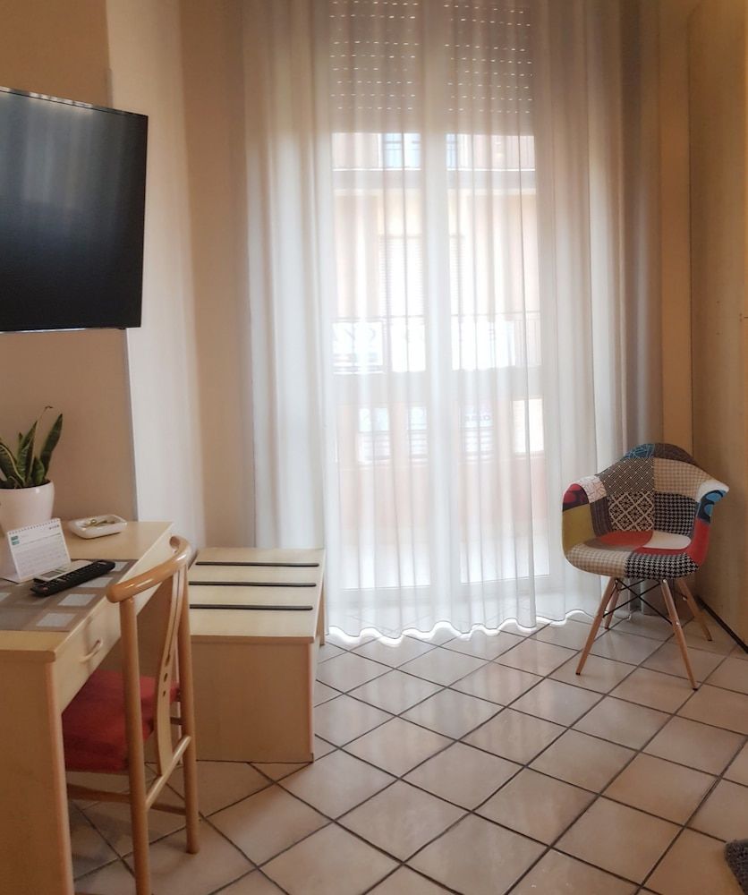 Hotel Residence Risorgimento Family Suite, Kitchen 9