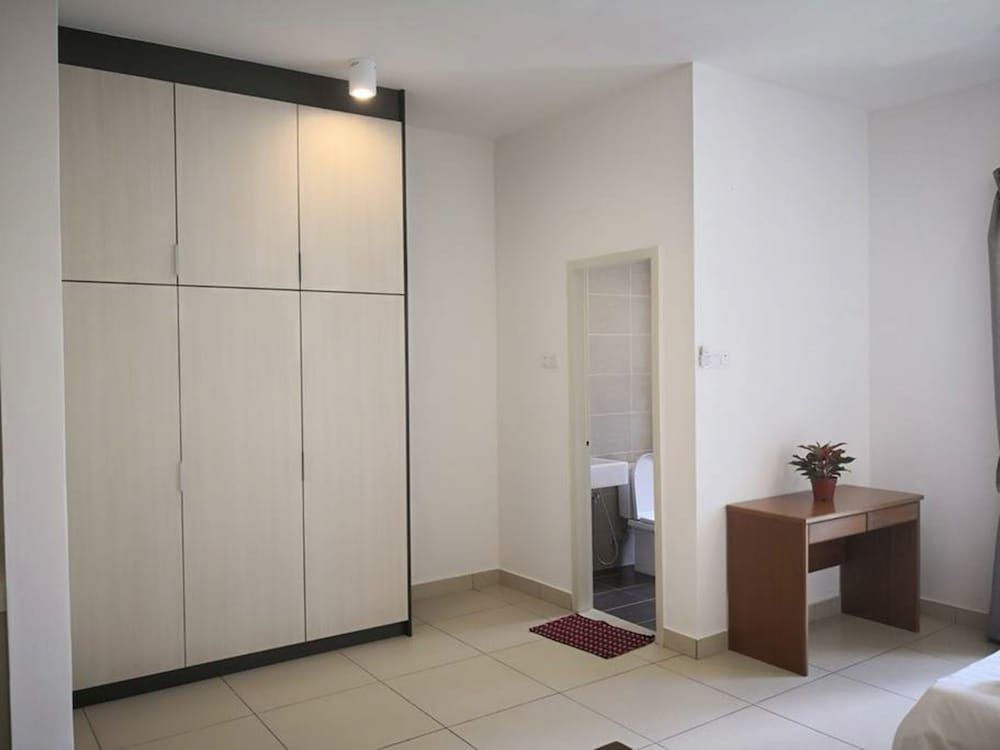 undefined ETM Midhills Homey Studio 8