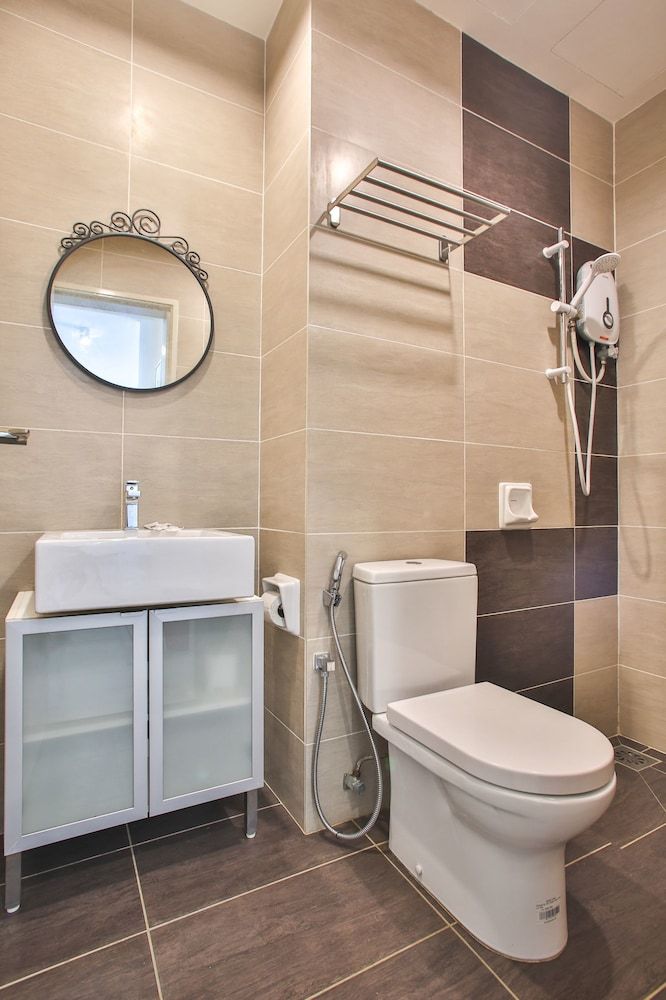 OwnAStay Midhill by Symphony Suite Standard Studio 12