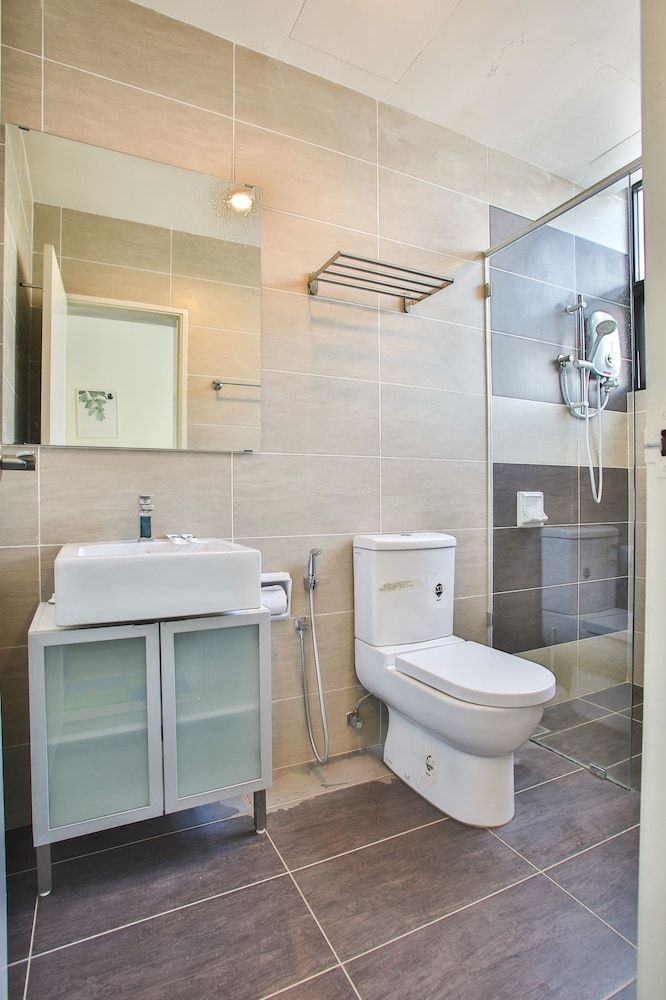 OwnAStay Midhill by Symphony Suite Superior Standard 22