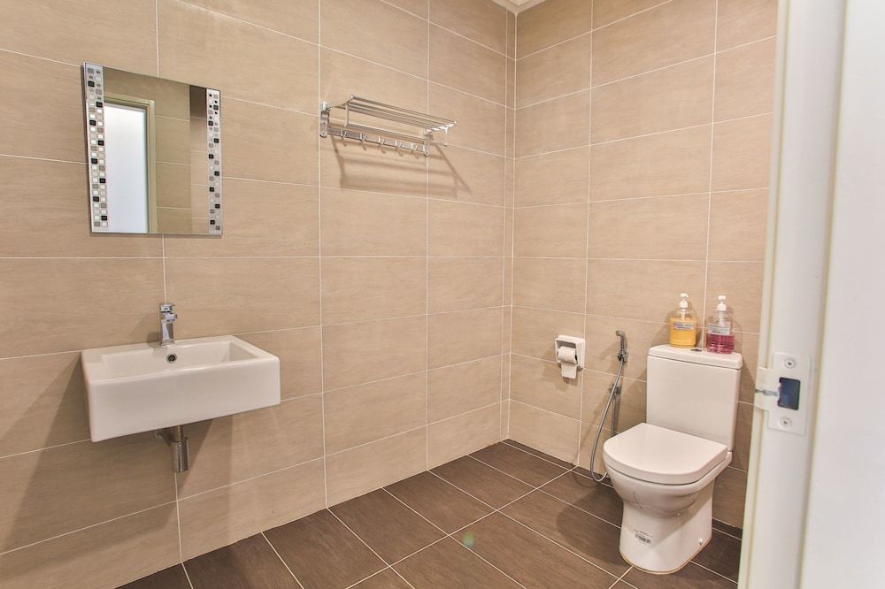 OwnAStay Midhill by Symphony Suite Standard Studio 4