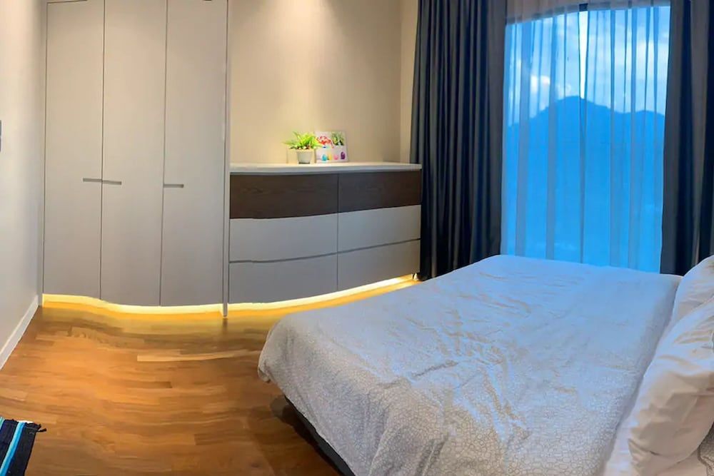 undefined Jasmine's Crib 8