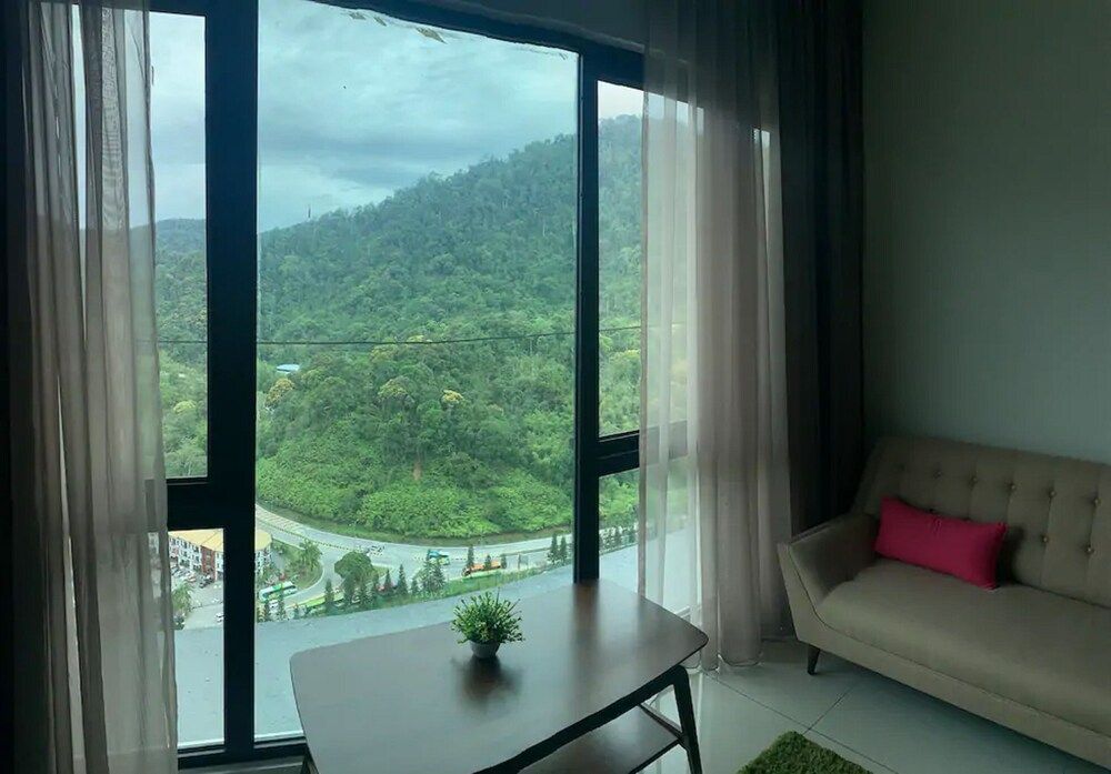 Jasmine's Crib Apartment, 2 Bedrooms (Crib 2, Level 25) 14