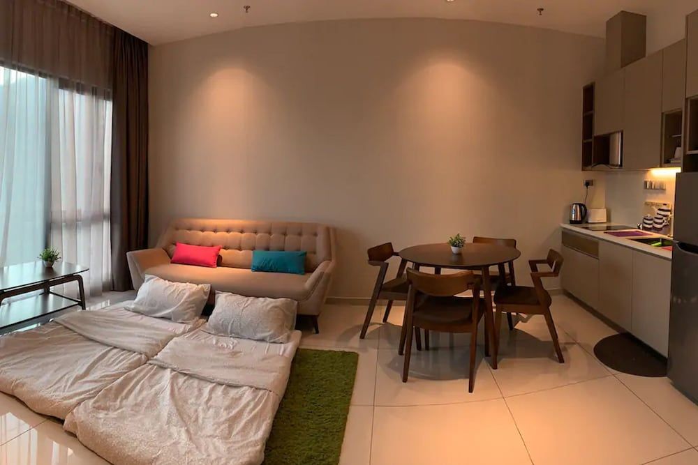 Jasmine's Crib Apartment, 2 Bedrooms (Crib 2, Level 25) 8