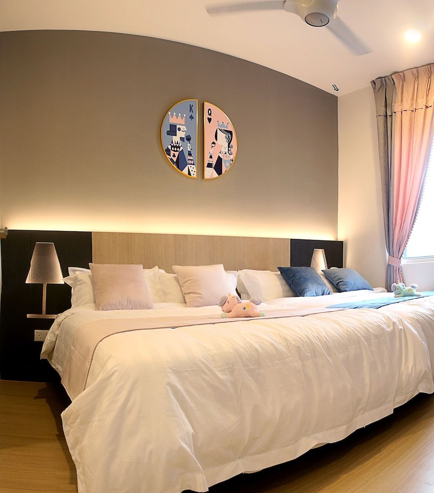 Windmill By Annette Soon Romantic Apartment, 2 Bedrooms 6