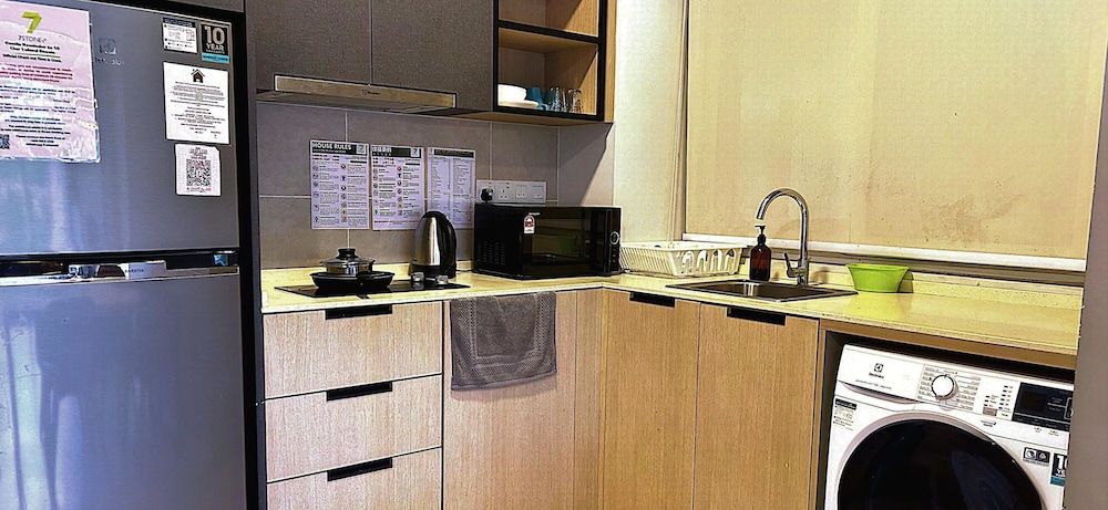 7Stonez Suites Windmill Genting Highlands 1-Bedroom Deluxe King Suite with Balcony 4