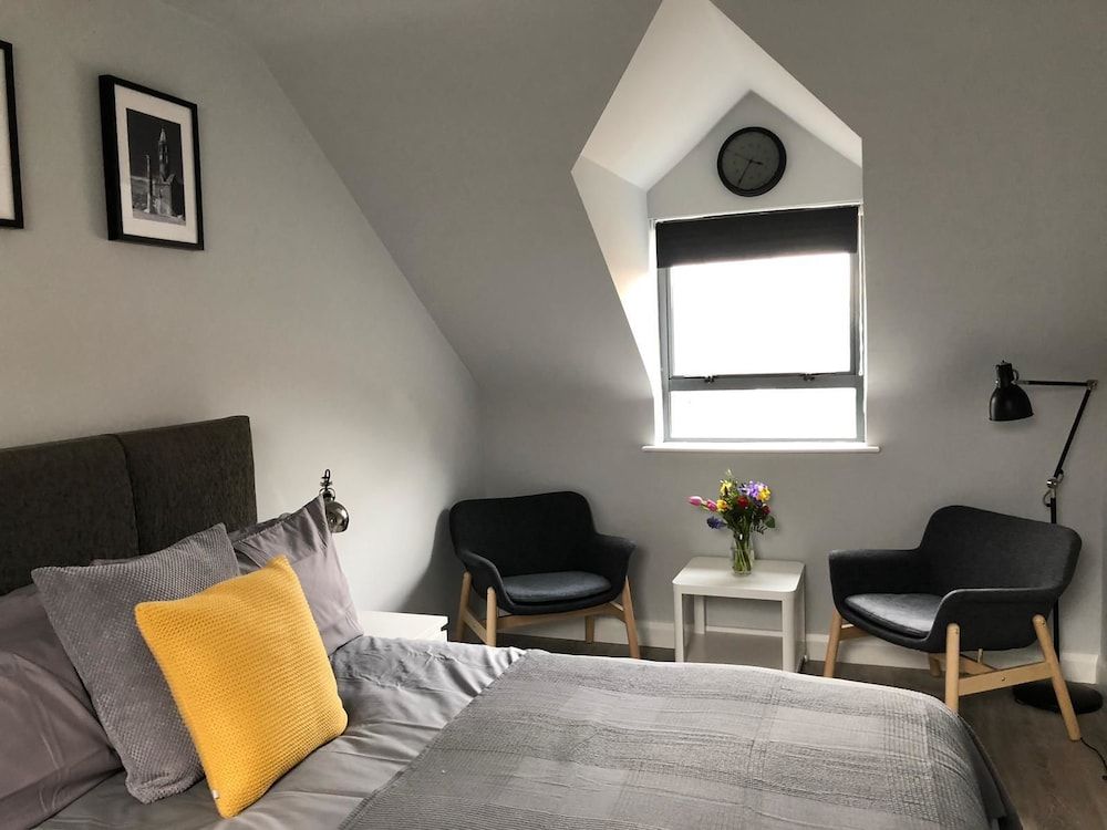 undefined City Central Townhouse by BHR Apartments 8