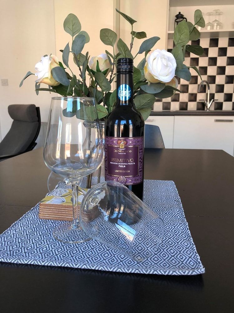 undefined Holiday Let Belfast 10