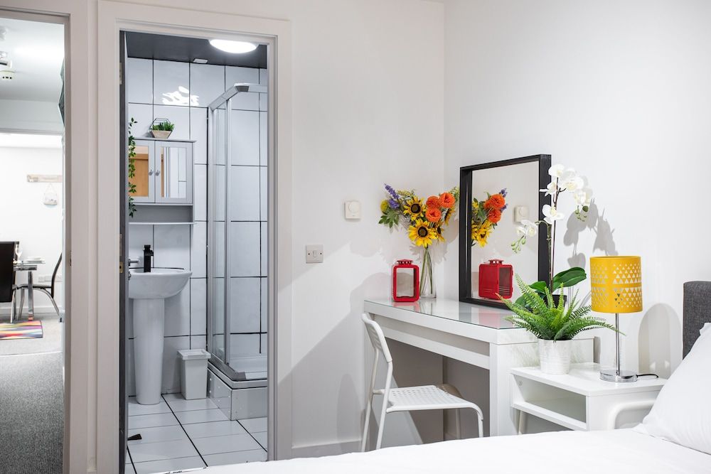 Malone Crescent Apartment Apartment, Accessible, Private Bathroom 12