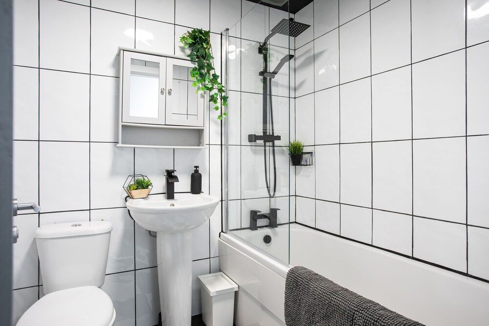 Malone Crescent Apartment Apartment, Accessible, Private Bathroom 18