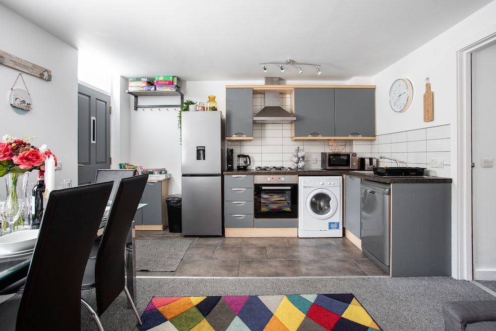 undefined Malone Crescent Apartment 6