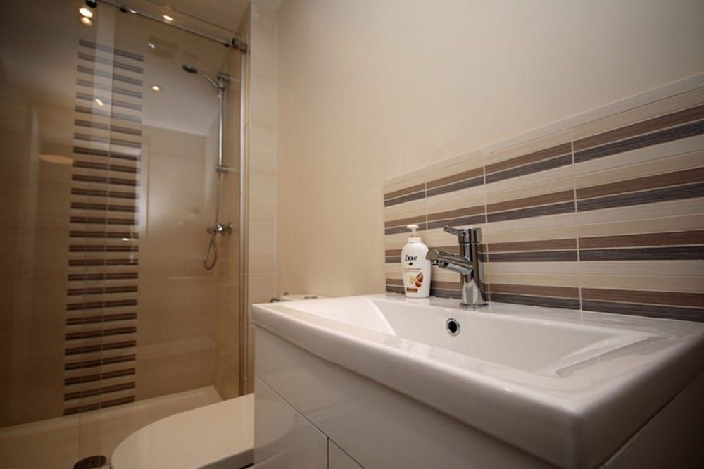 undefined Harbour View City Centre Apartment 8