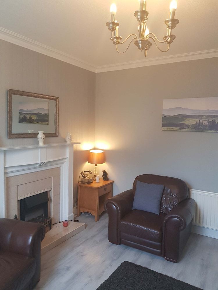 Delightful Victorian House Traditional House 11