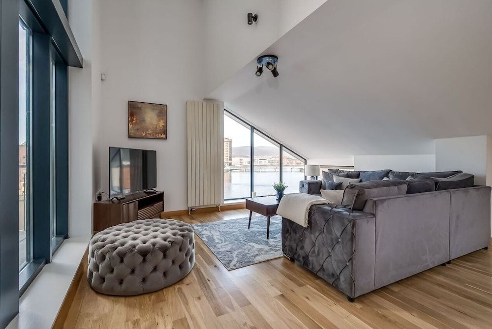 Pottingers Quay Panoramic Apartment, Ensuite, River View (Samson 5-Bed) 9