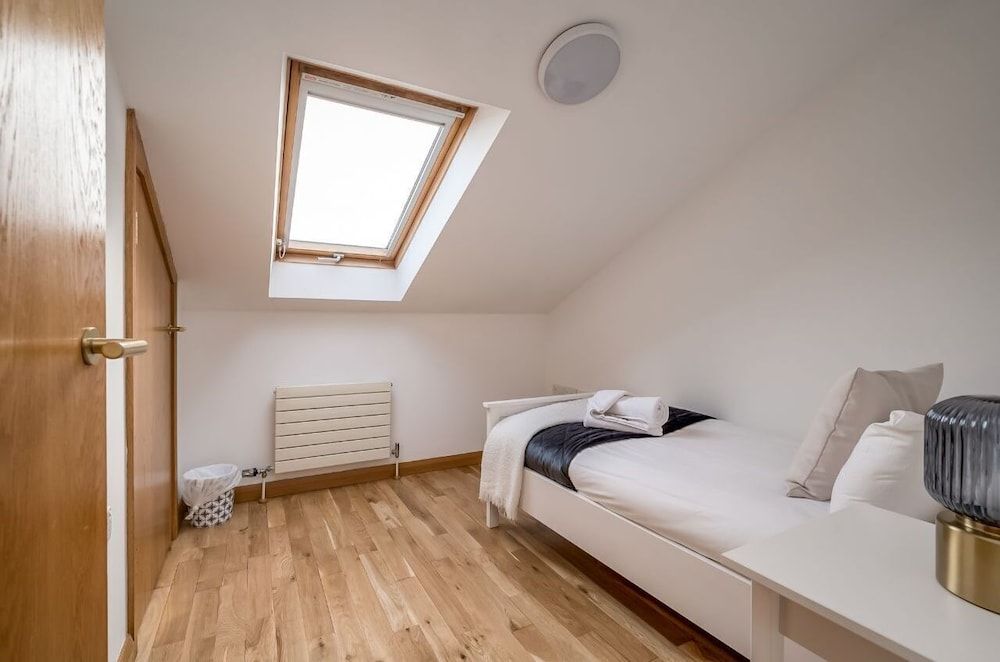 Pottingers Quay Panoramic Apartment, Ensuite, River View (Samson 5-Bed) 3