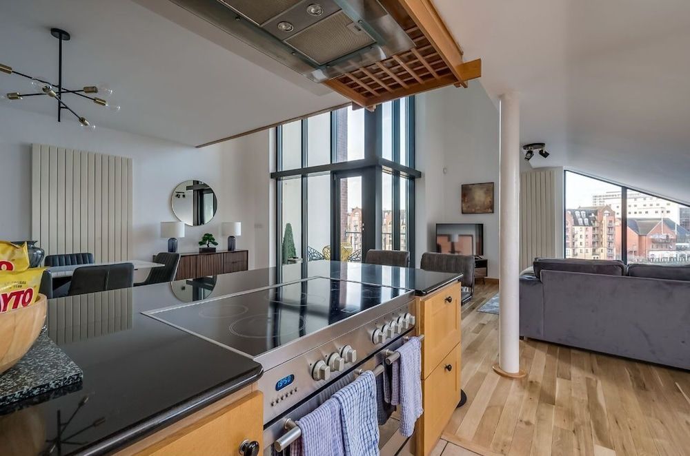 undefined Pottingers Quay 10