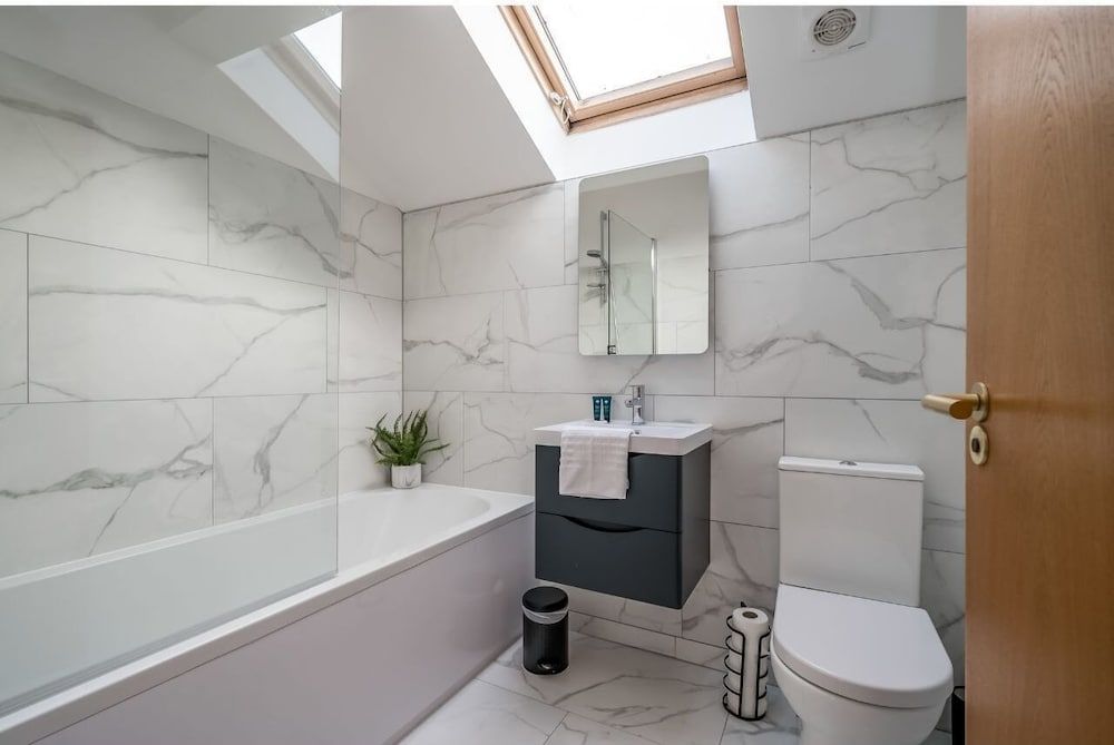 Pottingers Quay Panoramic Apartment, Ensuite, River View (Samson 5-Bed) 14