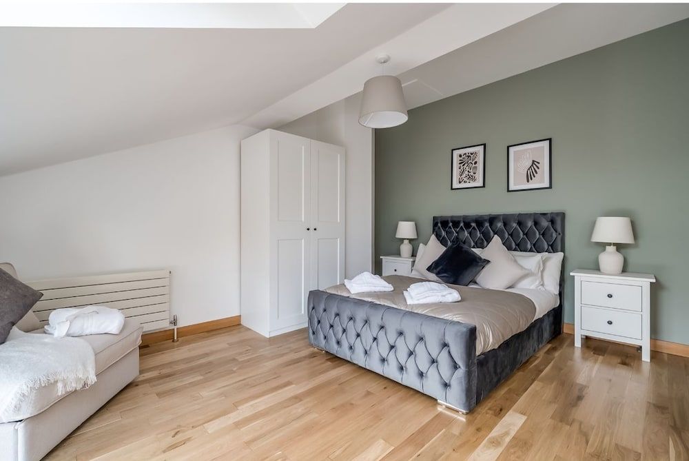 Pottingers Quay Deluxe Apartment, Ensuite, River View (Goliath 5-Bed) 6