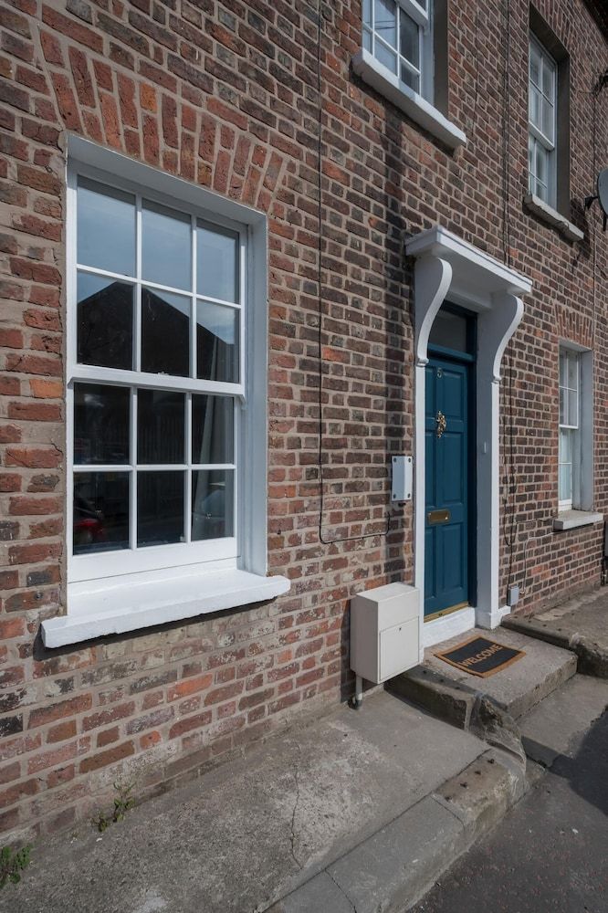 undefined Central Belfast Apartments: Georgian House 5