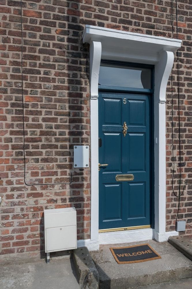 undefined Central Belfast Apartments: Georgian House 3