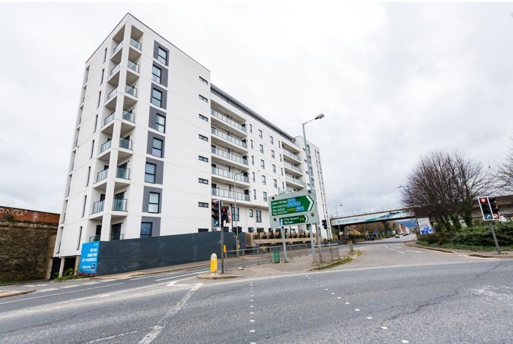 undefined Central Belfast Apartments: Sandford 3