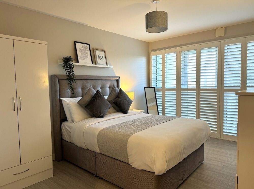 Central Belfast Apartments: Sandford Apartment, Private Bathroom (Sandford) 2