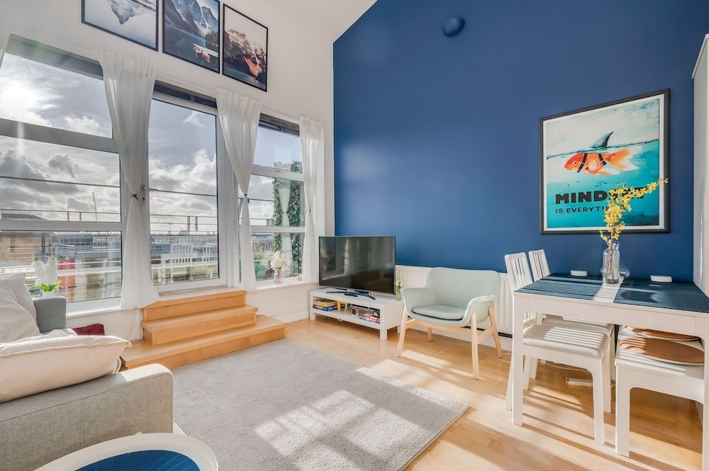 Central Belfast Apartments: Park Avenue Apartment, Private Bathroom 12