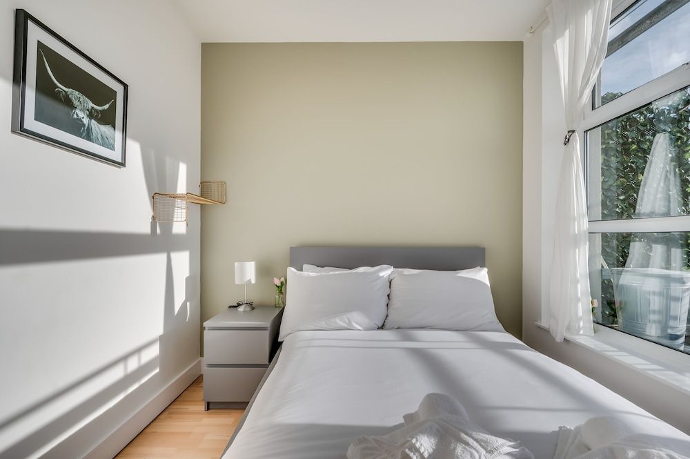 undefined Central Belfast Apartments: Park Avenue 8