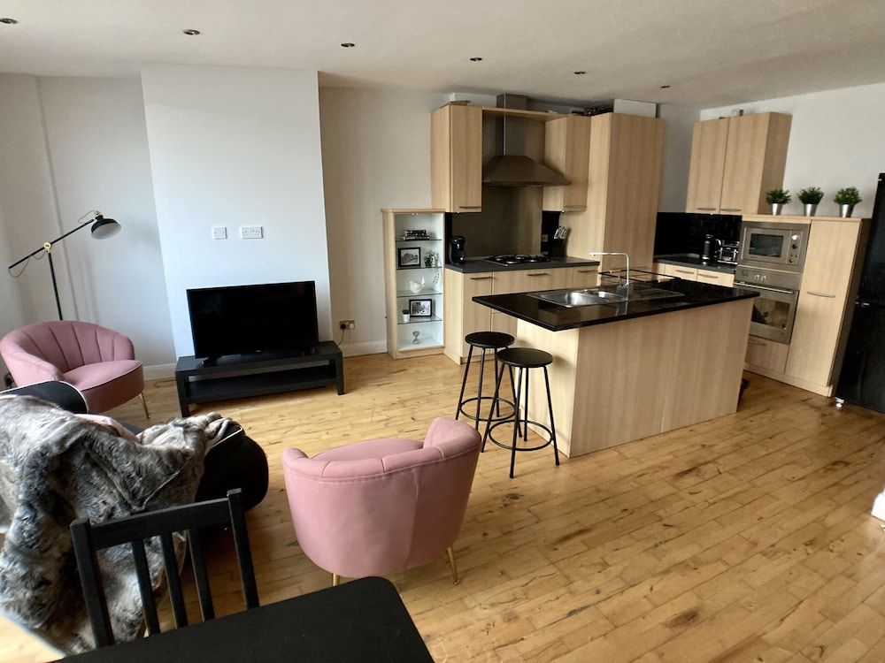 undefined Linen Quarter Apartments 2