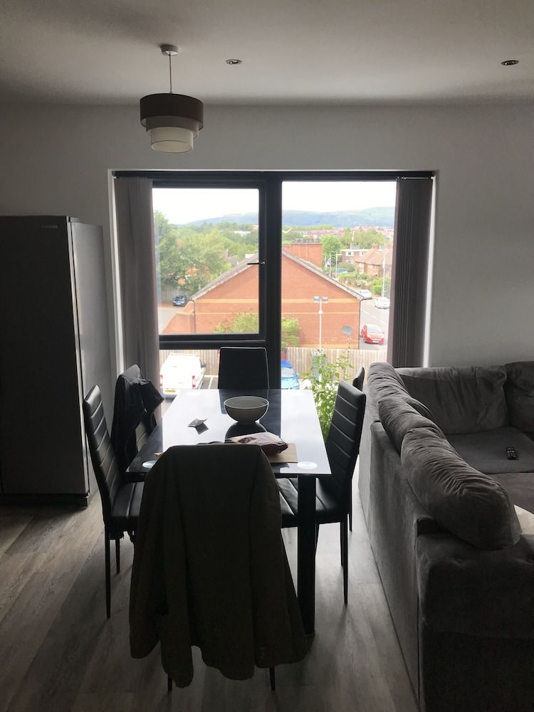 undefined Impeccable two Bedroom Apartment in South Belfast 7