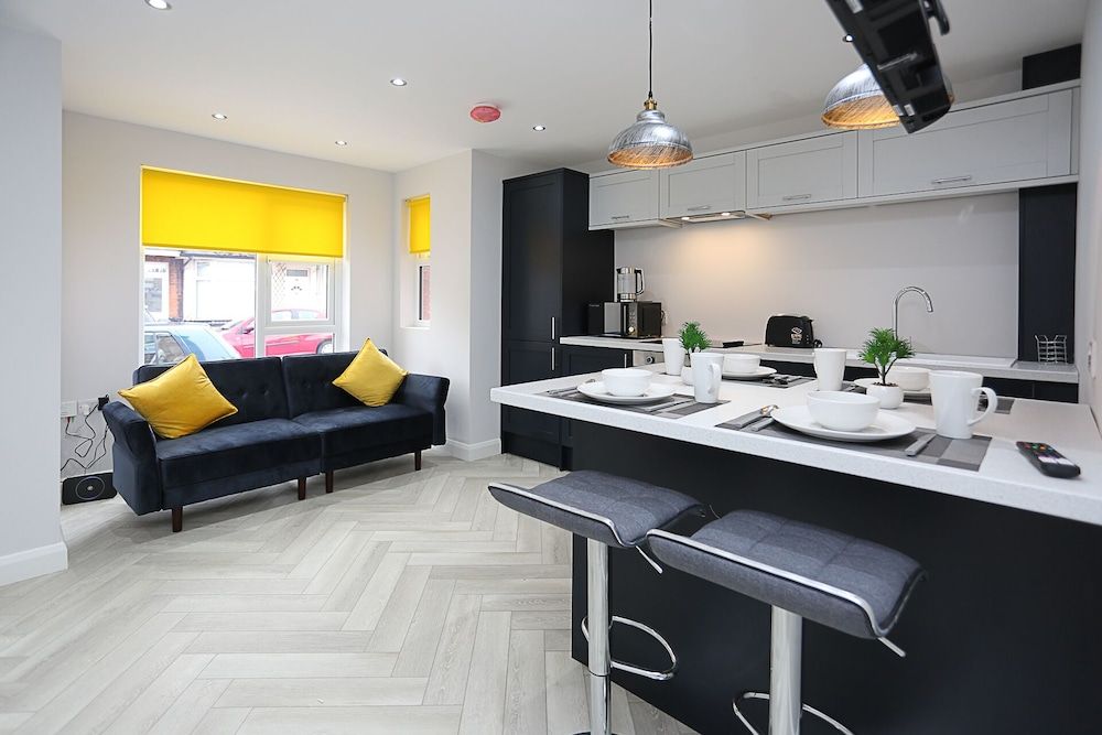 undefined No 1 Luxury Service Accommodation 3