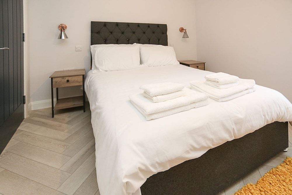 undefined No 1 Luxury Service Accommodation 10