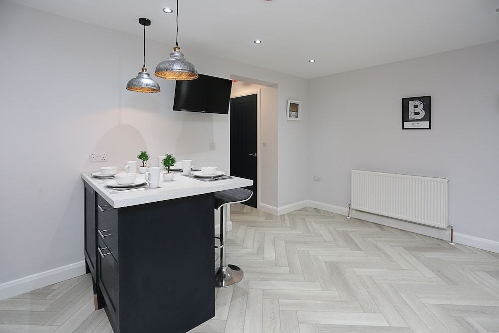 undefined No 1 Luxury Service Accommodation 6