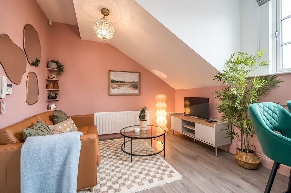 undefined Central Belfast Apartments: Botanic 3
