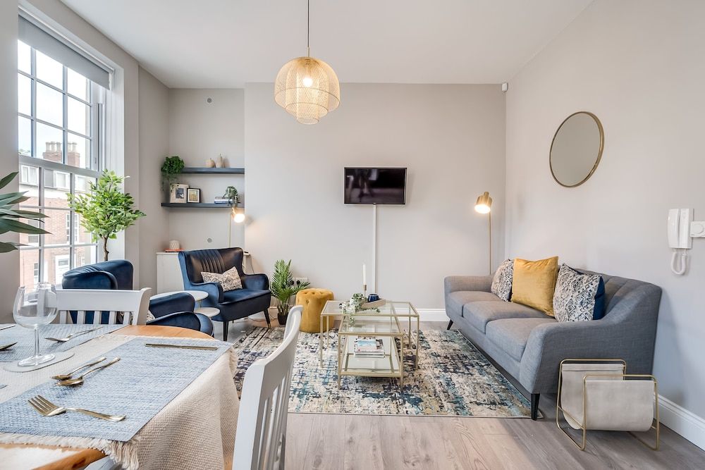 undefined Central Belfast Apartments: Botanic 2