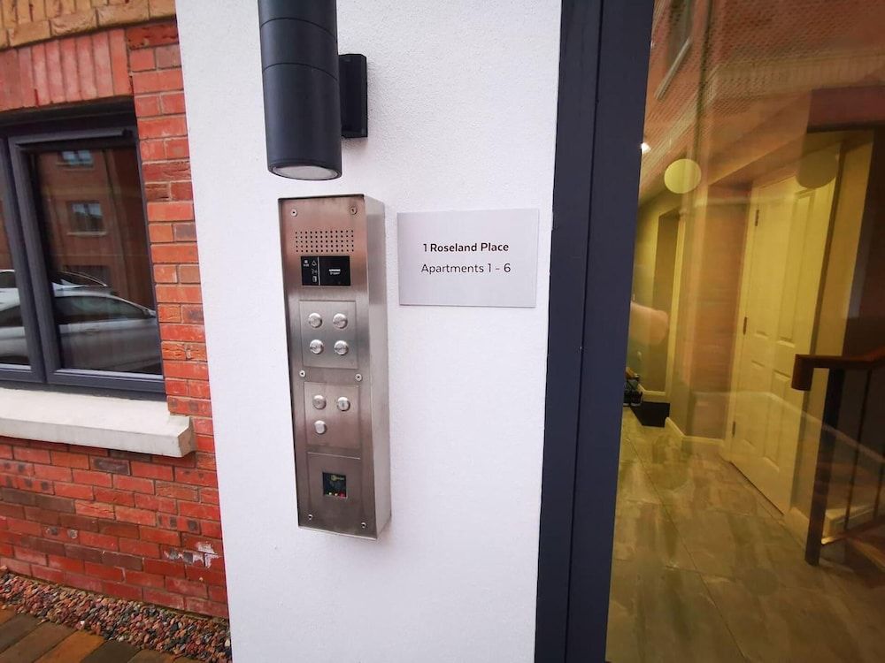 undefined Luxurious 2-bed Apartment in Belfast Centre