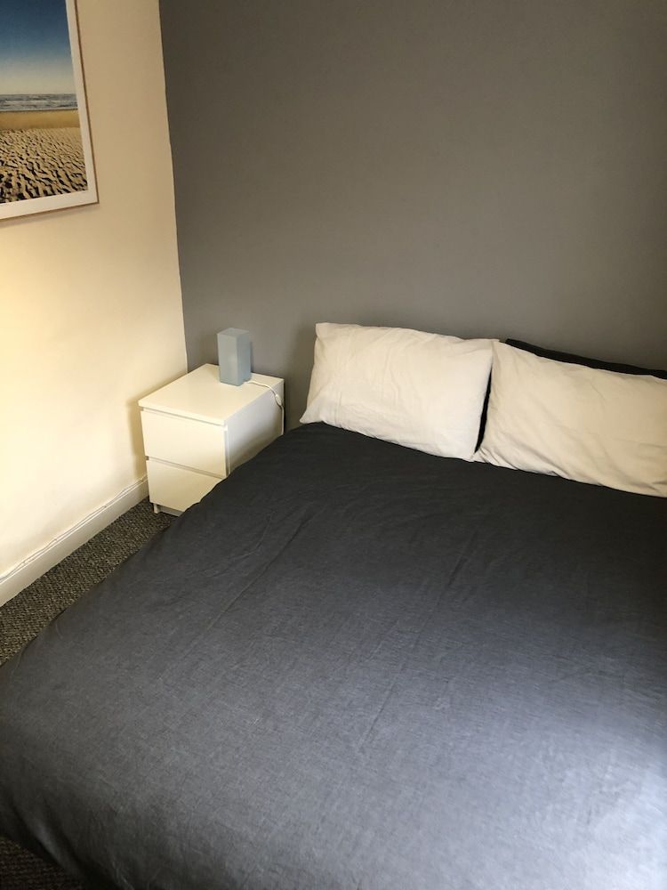 undefined Belfast Town House 3