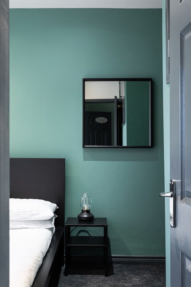 Fully Refurbished North Belfast Home 2 House, Private Bathroom, City View 20