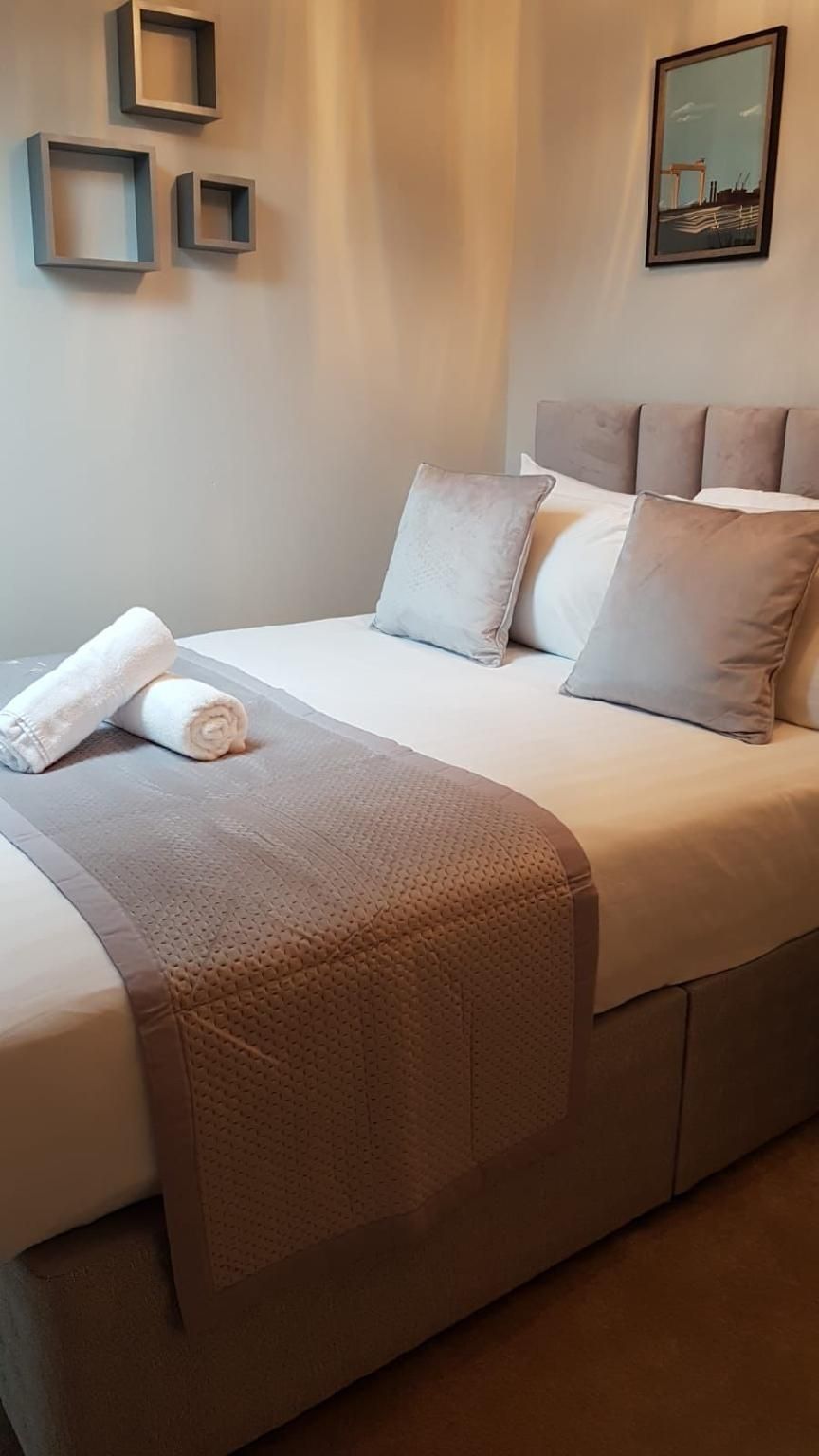 undefined Gregory by the Warren Collection 3