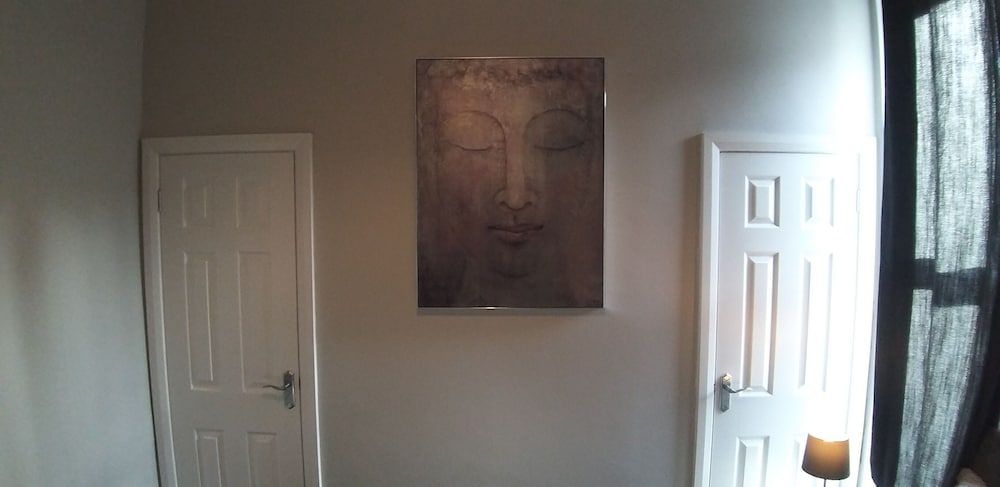 undefined Fitzsimons Town House Belfast 7